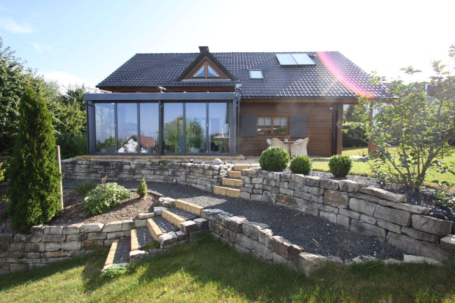 TR-Irsch: Elegantes Wohlfühlhaus.